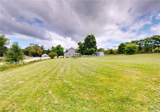 Photo 3 of Single family home for sale at 224 Deer Crk Rd, Jefferson Twp, PA 16056 | MLS# 1767401 | Listing updated on 2026-09-12
