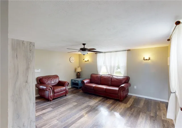 Photo 4 of Single family home for sale at 224 Deer Crk Rd, Jefferson Twp, PA 16056 | MLS# 1767401 | Listing updated on 2026-09-12
