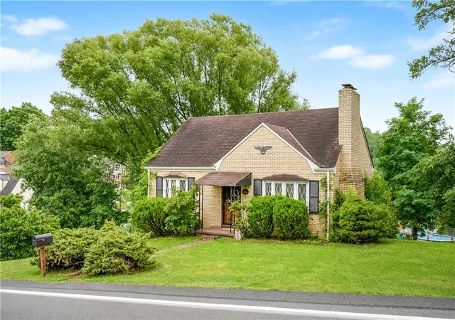 Photo 1 of Single family home for sale at 1364 Berryman Ave, South Park, PA 15129 | MLS# 1767281 | Listing updated on 2026-09-12