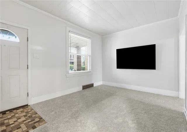 Photo 3 of Single family home for sale at 1315 Mississippi Ave, Dormont, PA 15216 | MLS# 1767415 | Listing updated on 2026-09-30