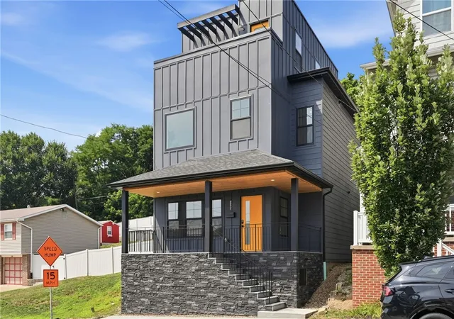 Photo 2 of Single family home for sale at 5217 Broad St, Garfield, PA 15224 | MLS# 1765895 | Listing updated on 2026-09-10