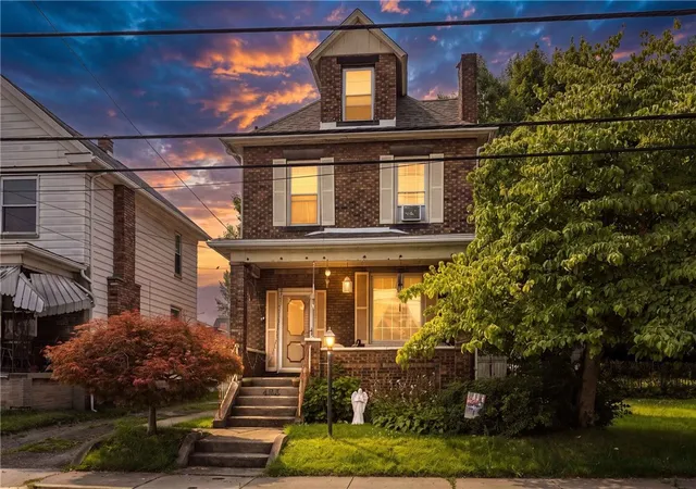 Photo 28 of Single family home for sale at 423 Deer Ln, Rochester, PA 15074 | MLS# 1767228 | Listing updated on 2026-09-26