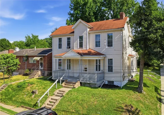 Photo 2 of Multi family home for sale at 18 Walnut St, Emsworth, PA 15202 | MLS# 1767227 | Listing updated on 2026-10-20