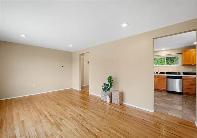 Photo 3 of Sale Pending at 3190 Mayflower Dr, Whitehall, PA 15227 | MLS# 1767448 | Listing updated on 2026-09-03