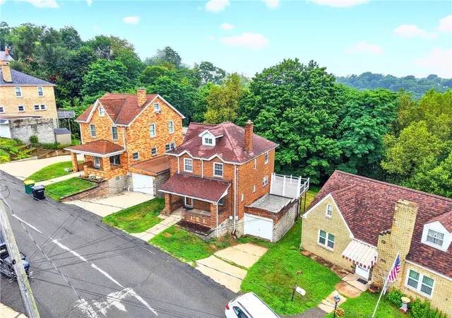 Photo 2 of Single family home for sale at 116 Lansing, Ross Twp, PA 15229 | MLS# 1767474 | Listing updated on 2026-09-15