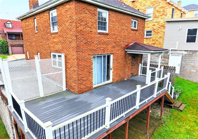 Photo 3 of Single family home for sale at 116 Lansing, Ross Twp, PA 15229 | MLS# 1767474 | Listing updated on 2026-09-15