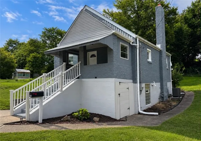Photo 1 of Single family home for sale at 1372 Washington Blvd, Mc Keesport, PA 15133 | MLS# 1767471 | Listing updated on 2026-09-08