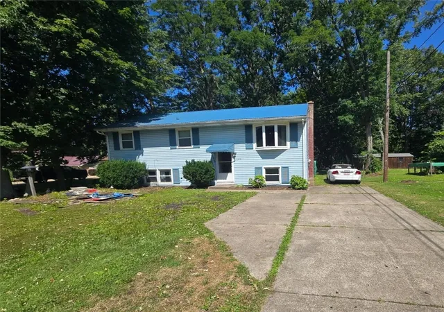 Photo 1 of Single family home for sale at 470 Glenridge Rd, Erie City, PA 16509 | MLS# 1767554 | Listing updated on 2026-09-04