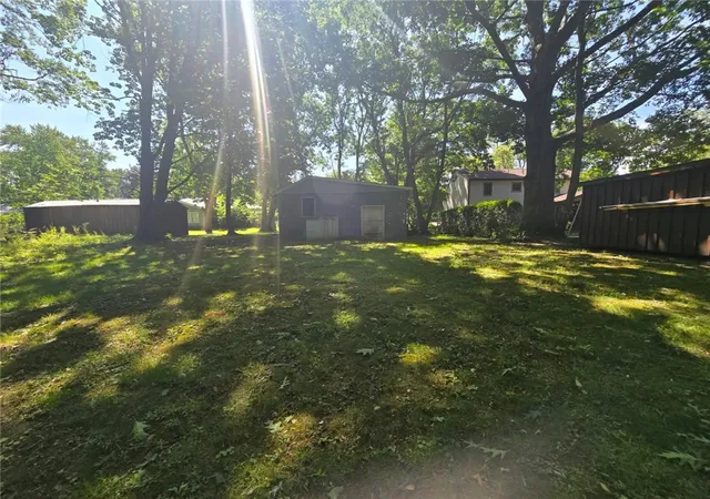 Photo 3 of Single family home for sale at 470 Glenridge Rd, Erie City, PA 16509 | MLS# 1767554 | Listing updated on 2026-09-04
