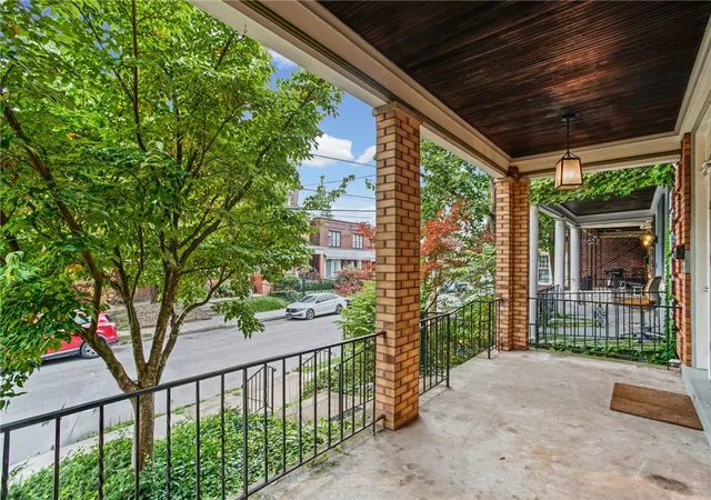 Photo 3 of Single family home for sale at 5920 Alder St, Shadyside, PA 15232 | MLS# 1767526 | Listing updated on 2026-09-06