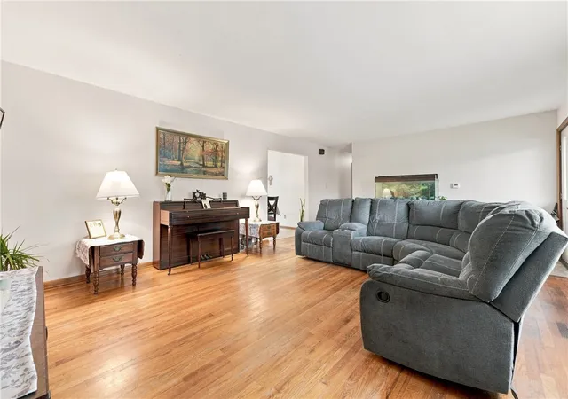 Photo 3 of Single family home for sale at 3203 Regis Dr, Erie City, PA 16510 | MLS# 1767611 | Listing updated on 2026-09-11