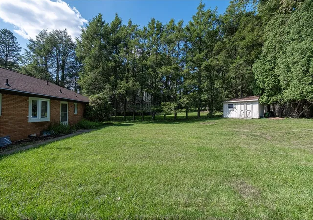 Photo 3 of Single family home for sale at 430 Sangree Rd, Ross Twp, PA 15237 | MLS# 1767595 | Listing updated on 2026-10-01