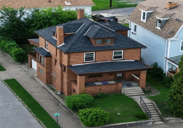 Photo 3 of Single family home for sale at 1201 3rd Avenue, Beaver Falls, PA 15010 | MLS# 1767562 | Listing updated on 2026-10-05
