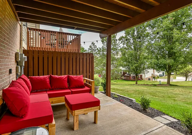 Photo 3 of Townhouse for sale at 311 Fairfax Ct, Seven Fields Boro, PA 16046 | MLS# 1767641 | Listing updated on 2026-09-27