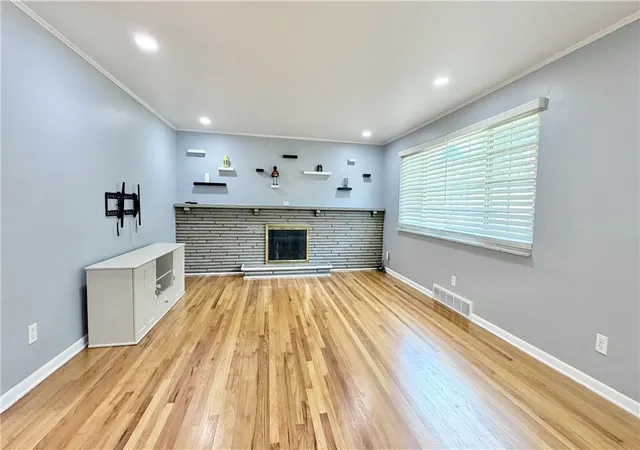 Photo 4 of Single family home for sale at 4774 Beall Dr, Whitehall, PA 15236 | MLS# 1767418 | Listing updated on 2026-09-11