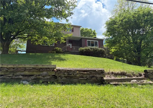 Photo 1 of Single family home for sale at 323 Morrow Dr, Penn Hills, PA 15235 | MLS# 1767647 | Listing updated on 2026-09-01