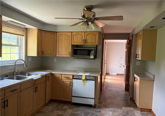 Photo 3 of Single family home for sale at 323 Morrow Dr, Penn Hills, PA 15235 | MLS# 1767647 | Listing updated on 2026-09-01