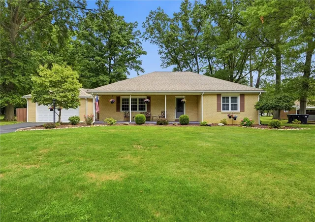 Photo 1 of Single family home for sale at 2229 King Dr, Hermitage, PA 16148 | MLS# 1767650 | Listing updated on 2026-09-15