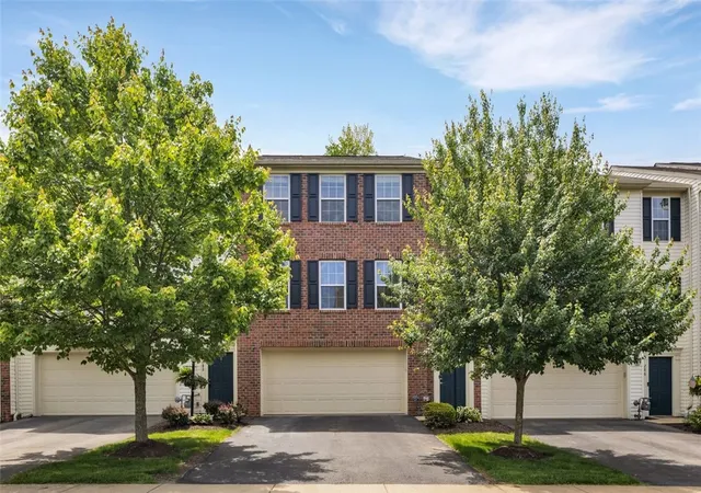 Photo 1 of Sale Pending at 284 Broadstone Dr, Adams Twp, PA 16046 | MLS# 1767088 | Listing updated on 2026-09-08