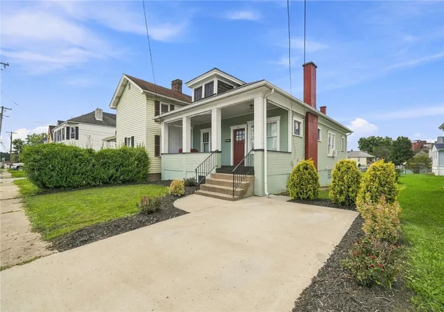 Photo 2 of Sale Pending at 543 Stanton St, City Of Greensburg, PA 15601 | MLS# 1767753 | Listing updated on 2026-09-02