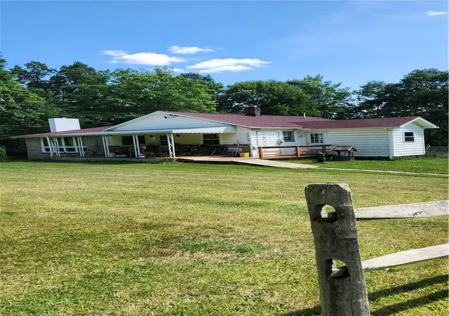 Photo 3 of Single family home for sale at 2062 Buxton Rd, Cherrytree Twp, PA 16354 | MLS# 1767800 | Listing updated on 2026-09-02