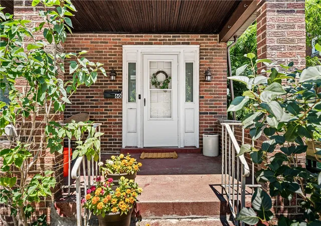 Photo 2 of Single family home for sale at 60 W Bellecrest Ave, Brentwood, PA 15227 | MLS# 1767756 | Listing updated on 2026-09-04