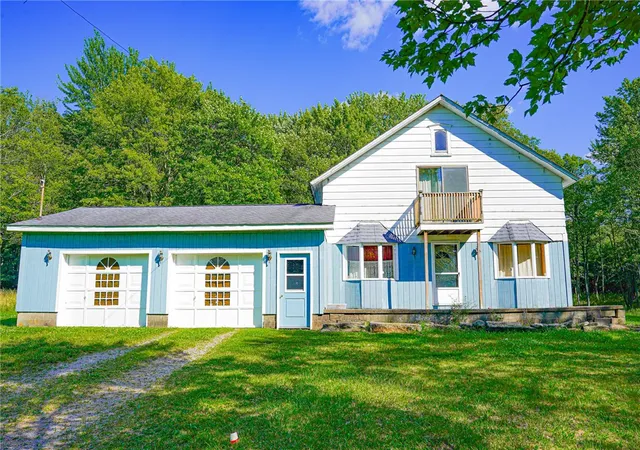 Photo 1 of Single family home for sale at 686 Old Rt 8, Irwin Twp, PA 16038 | MLS# 1767842 | Listing updated on 2026-09-12