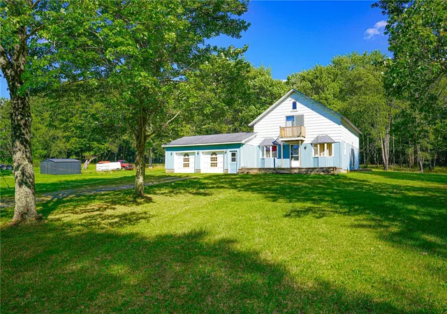 Photo 3 of Single family home for sale at 686 Old Rt 8, Irwin Twp, PA 16038 | MLS# 1767842 | Listing updated on 2026-09-12