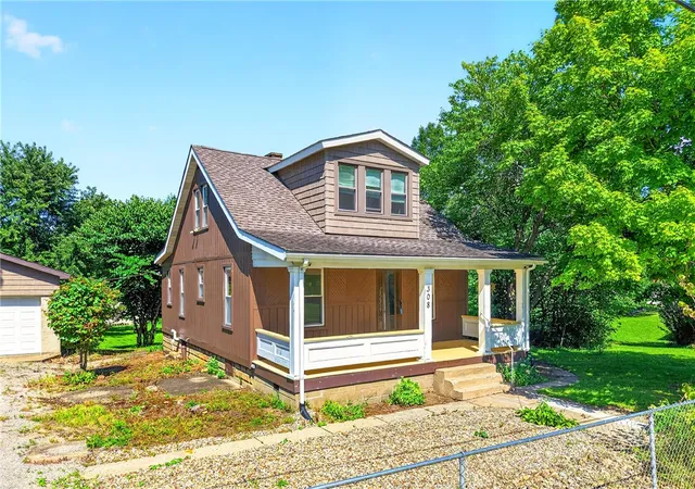 Photo 2 of Single family home for sale at 308 Ridge Rd, Centerville, PA 15417 | MLS# 1767705 | Listing updated on 2026-09-11