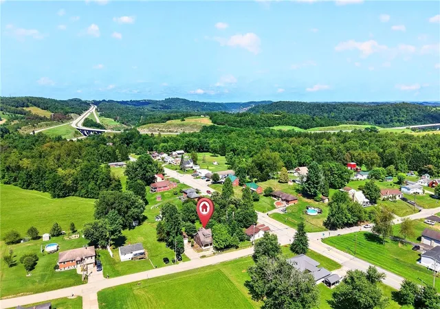 Photo 3 of Single family home for sale at 308 Ridge Rd, Centerville, PA 15417 | MLS# 1767705 | Listing updated on 2026-09-11