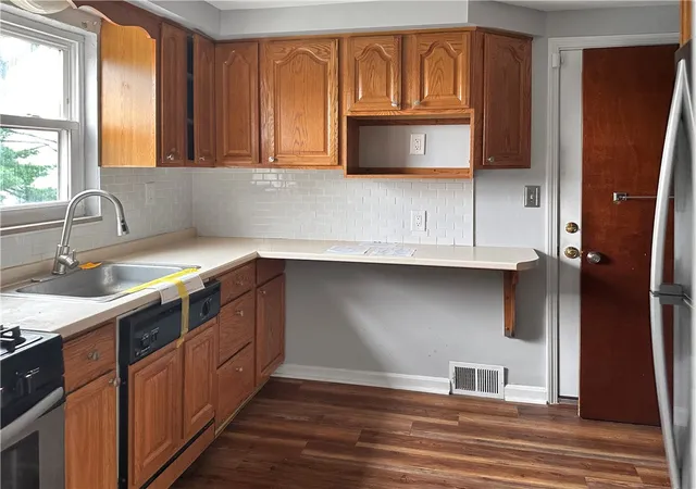 Photo 2 of Single family home for sale at 3519 Forest Ave, Munhall, PA 15120 | MLS# 1767858 | Listing updated on 2026-09-03