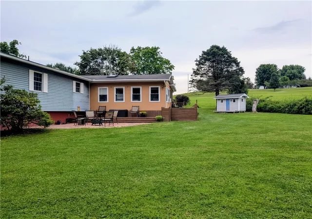 Photo 3 of Single family home for sale at 689 Route 217 Hwy N, Burrel/blacklick, PA 15748 | MLS# 1767910 | Listing updated on 2026-09-02