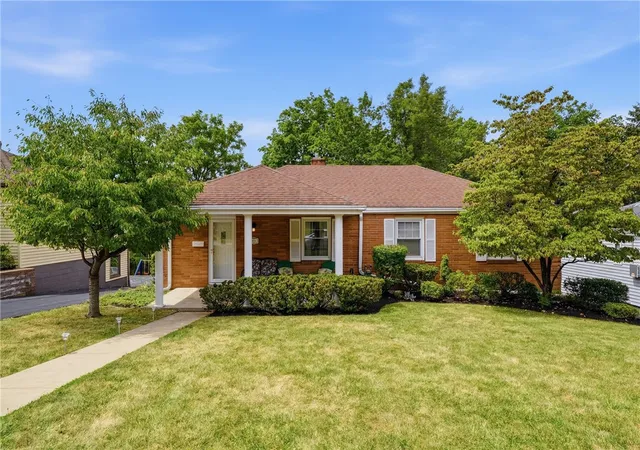 Photo 1 of Single family home for sale at 4714 Mckee Dr, Baldwin Boro, PA 15236 | MLS# 1767950 | Listing updated on 2026-09-12