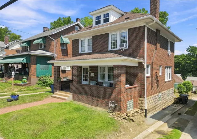 Photo 2 of Single family home for sale at 2121 Duquesne Ave, Mc Keesport, PA 15132 | MLS# 1767918 | Listing updated on 2026-09-26