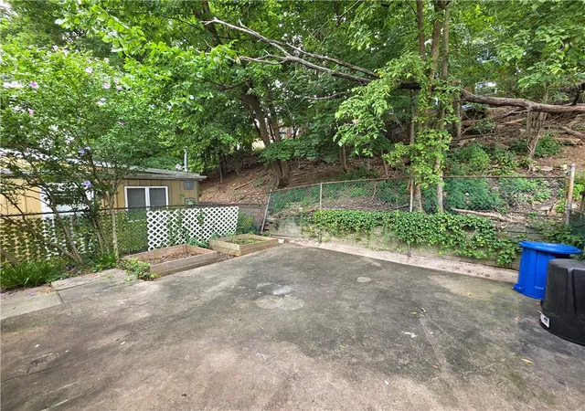 Photo 3 of Single family home for sale at 4362 Coleridge St, Stanton Heights, PA 15201 | MLS# 1768043 | Listing updated on 2026-09-10