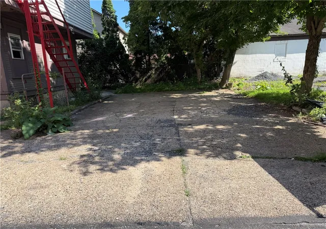 Photo 3 of Multi family home for sale at 616 Napoleon St, Greater Johnstown School District, PA 15901 | MLS# 1768112 | Listing updated on 2026-09-10