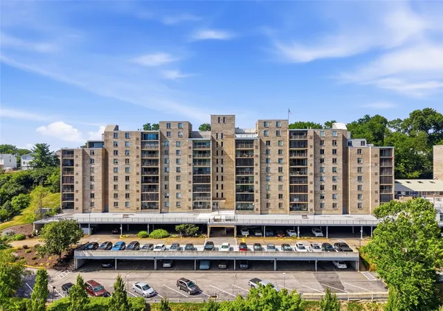 Photo 1 of Condo for sale at 2160 Greentree Rd #105W, Scott Twp, PA 15220 | MLS# 1767997 | Listing updated on 2026-09-06