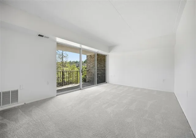 Photo 3 of Condo for sale at 2160 Greentree Rd #105W, Scott Twp, PA 15220 | MLS# 1767997 | Listing updated on 2026-09-06
