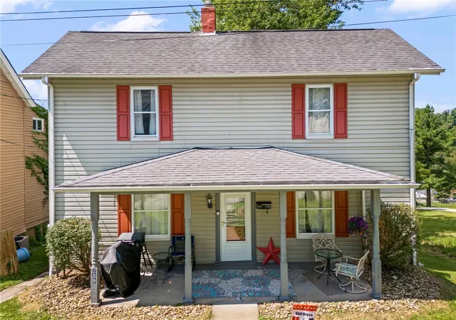 Photo 2 of Single family home for sale at 259 Cherry Ave, Houston, PA 15342 | MLS# 1767478 | Listing updated on 2026-09-09