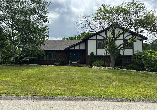 Photo 2 of Single family home for sale at 143 Heritage Hills Rd, South Union Twp, PA 15401 | MLS# 1768025 | Listing updated on 2026-09-05
