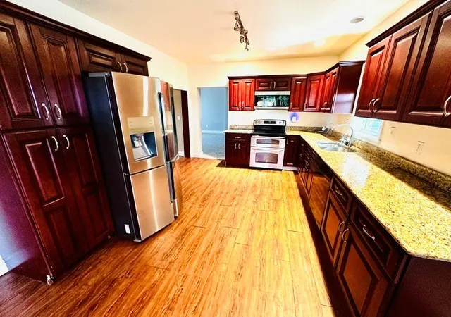 Photo 3 of Single family home for sale at 416 Washington Rd, Waynsbrg/frankln Twp, PA 15370 | MLS# 1768205 | Listing updated on 2026-09-15