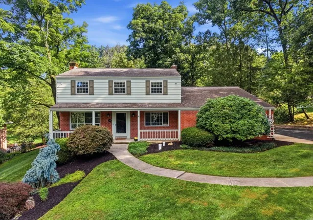 Single family home for sale at 439 Manor Rd, Murrysville, PA 15626 | MLS# 1768191
