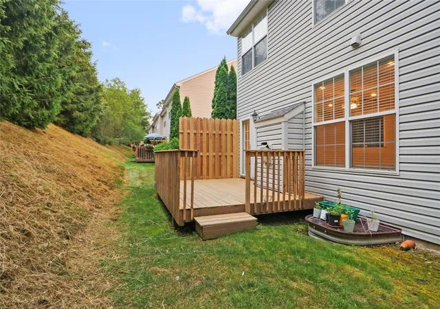Photo 2 of Townhouse for sale at 10550 Cherry Grv Ct, Mc Candless, PA 15090 | MLS# 1768049 | Listing updated on 2026-09-12