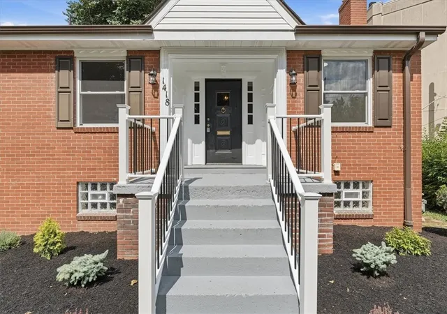 Photo 3 of Sale Pending at 1418 Shady Ave, Squirrel Hill, PA 15217 | MLS# 1768292 | Listing updated on 2026-10-03