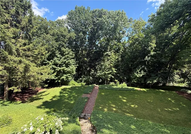 Photo 3 of Single family home for sale at 1080 Woodberry Rd, New Kensington, PA 15068 | MLS# 1768304 | Listing updated on 2026-09-02
