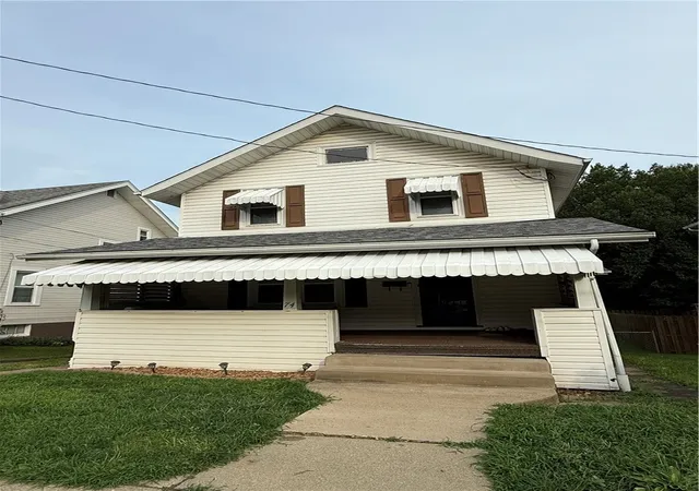 Photo 4 of Single family home for sale at 74 E Katherine Ave, City Of Washington, PA 15301 | MLS# 1768318 | Listing updated on 2026-09-24