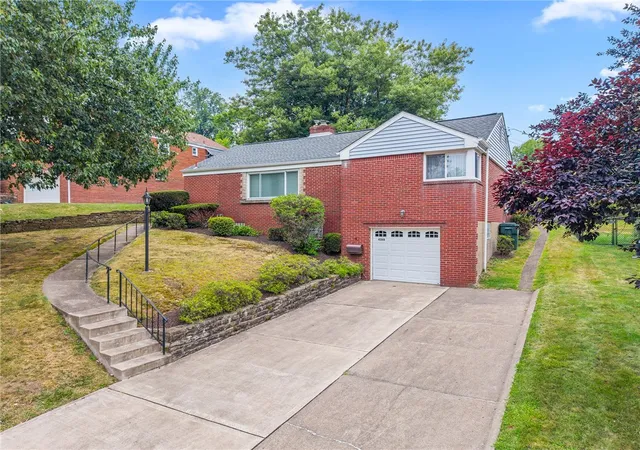 Photo 2 of Single family home for sale at 4366 E Brightview Ave, Whitehall, PA 15227 | MLS# 1768296 | Listing updated on 2026-10-20