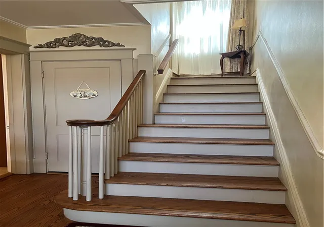 Photo 3 of Single family home for sale at 410 E Clen Moore Blvd, New Castle, PA 16105 | MLS# 1768183 | Listing updated on 2026-10-04