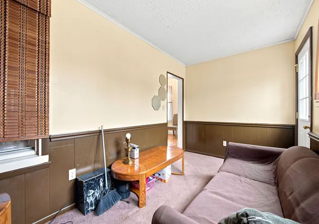Photo 3 of Single family home for sale at 530 Euclid Ave, Canonsburg, PA 15317 | MLS# 1768350 | Listing updated on 2026-09-01