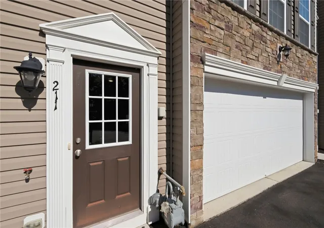 Photo 2 of Sale Pending at 211 Lockheed Dr, Moon/crescent Twp, PA 15108 | MLS# 1768005 | Listing updated on 2026-09-09